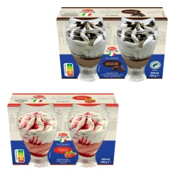 Eisdessert im Becher